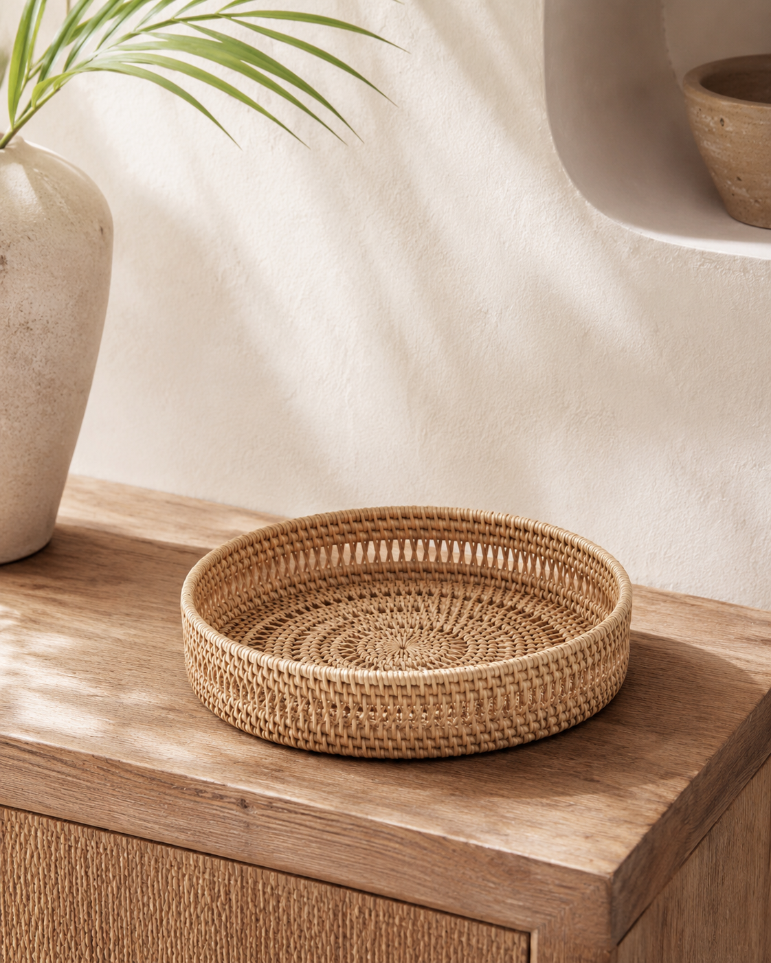 Round Woven Tray