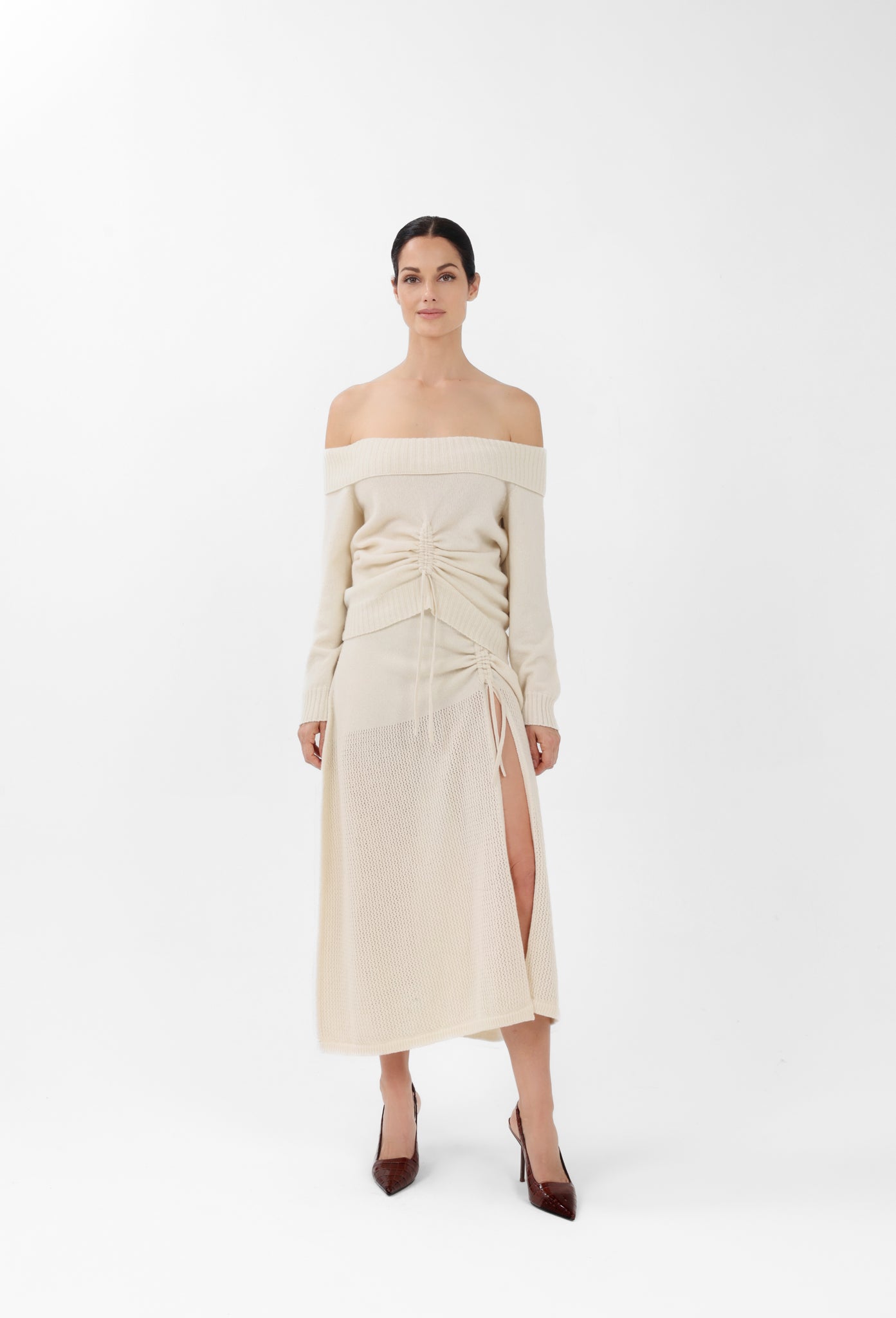 Cashmere Off-the-Shoulder Sweater in White