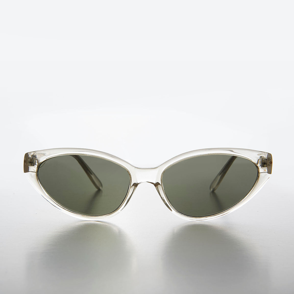 Shallow Lens Extreme Cat Eye Sunglass - Alexa
