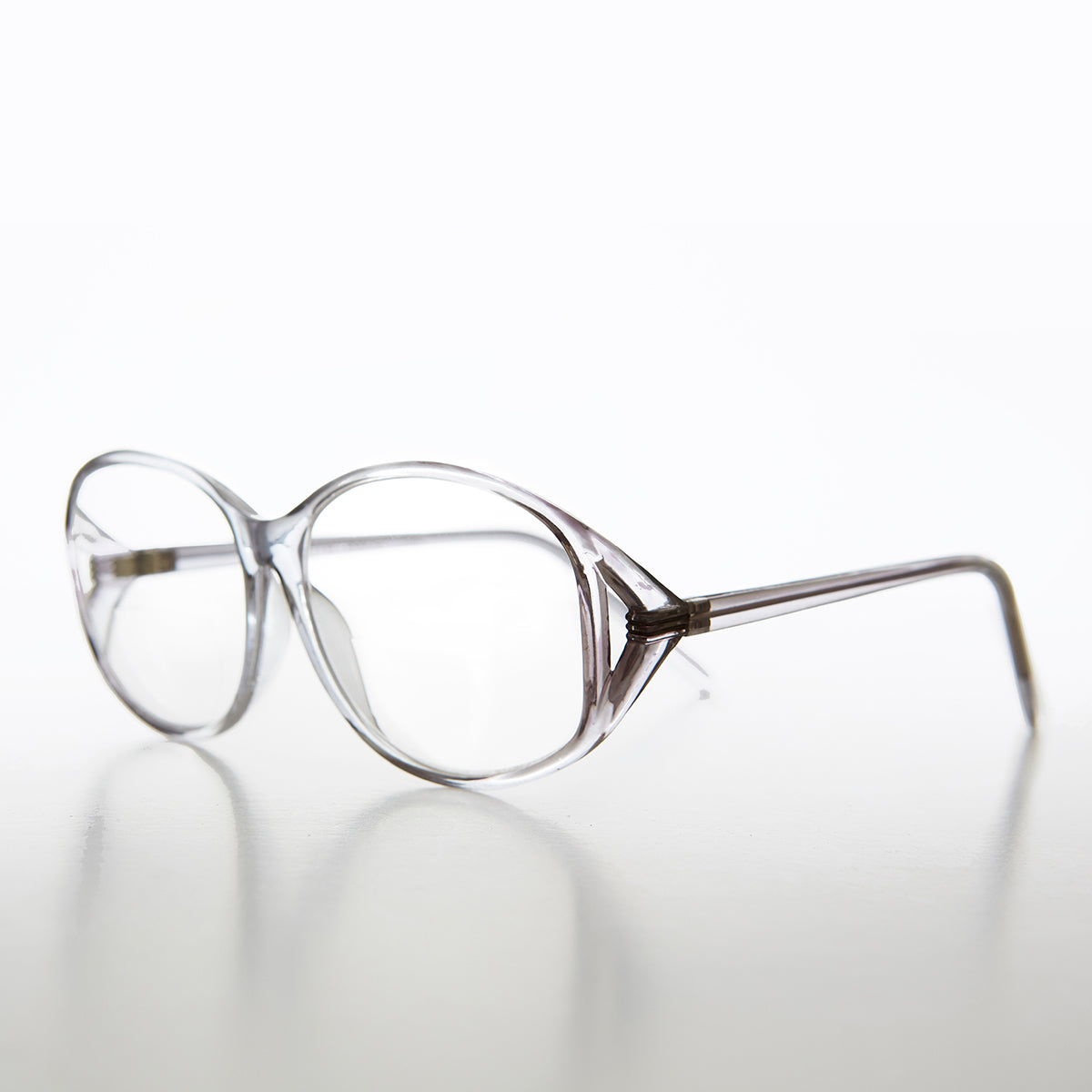 Old Fashioned Round Reading Glasses - Daisy