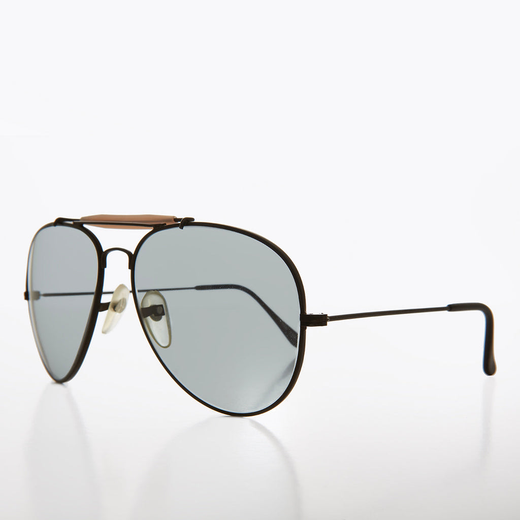 Pilot Sunglasses with Transition Lenses - Bud