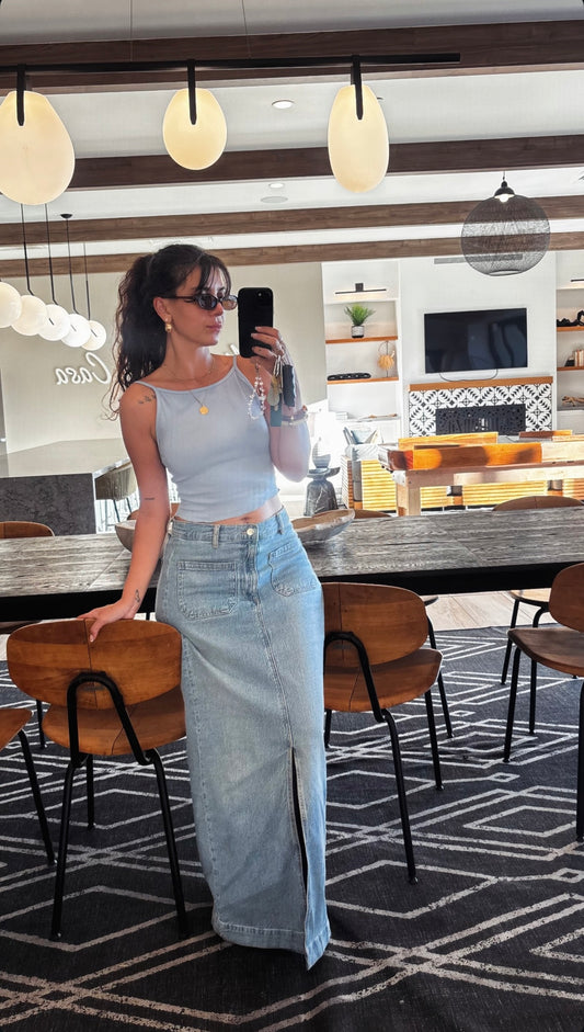 Vianka Acrylic Bangle