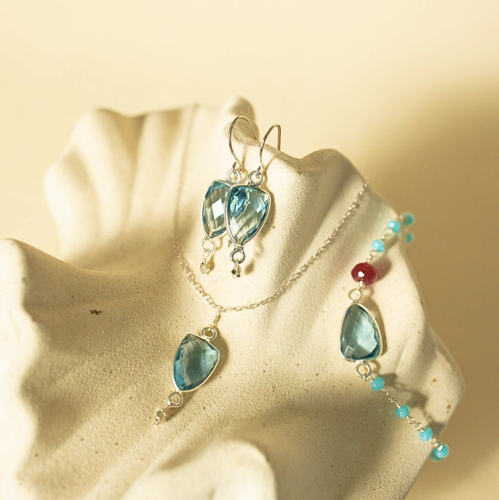 Silver Isla Necklace