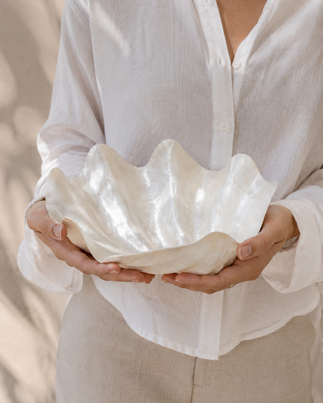 Clam Shell Bowl