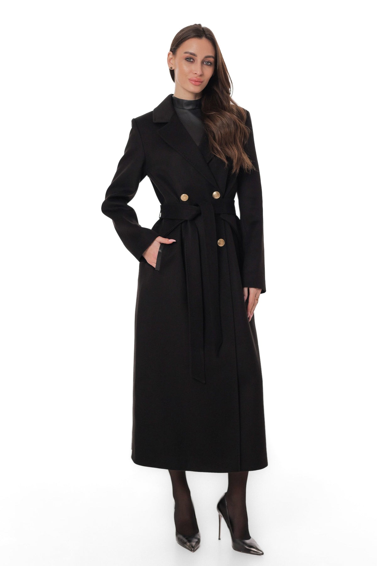 Vivian Tailored Cashmere Wool Coat in Black