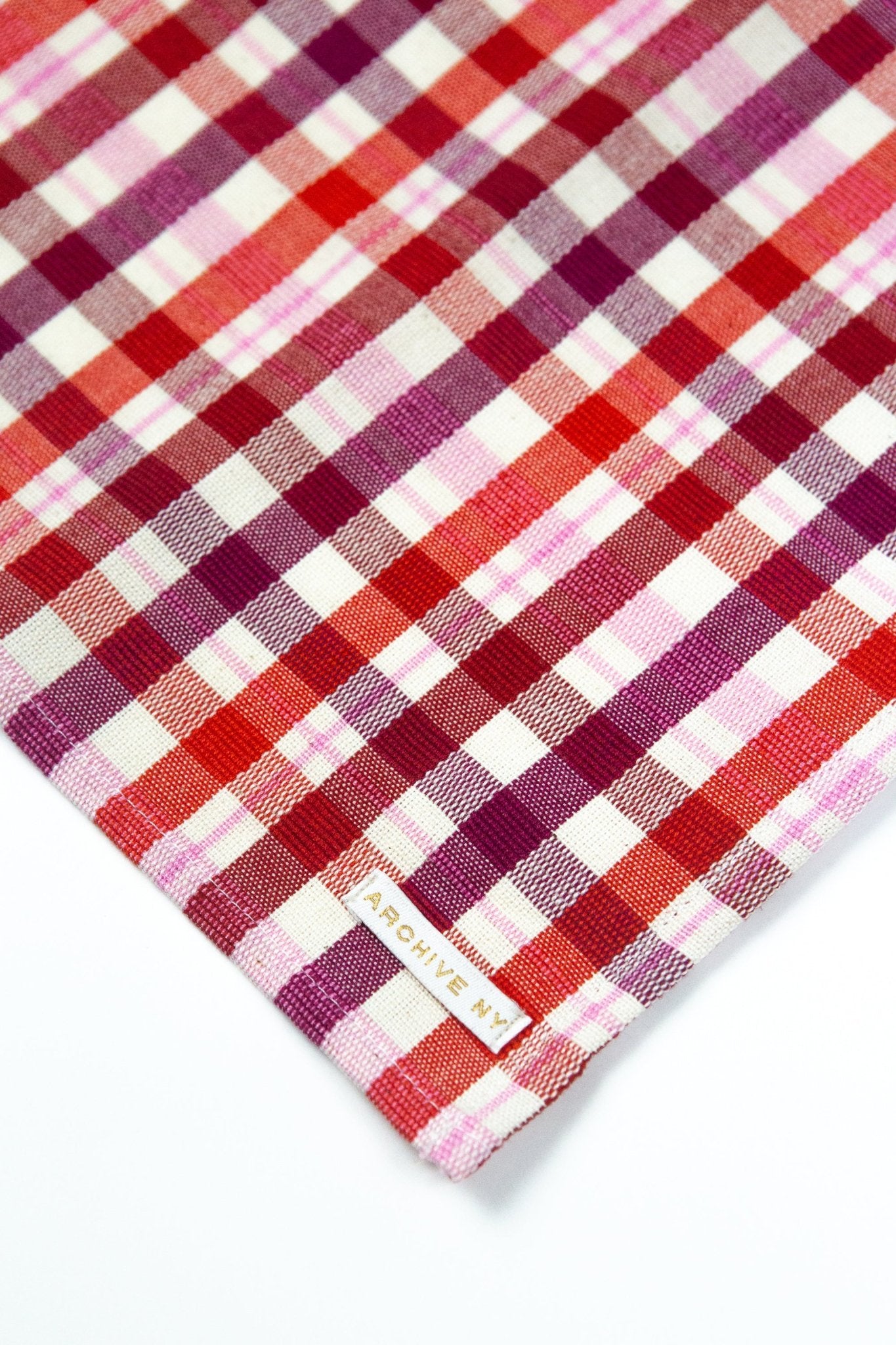 Noel Plaid Runner