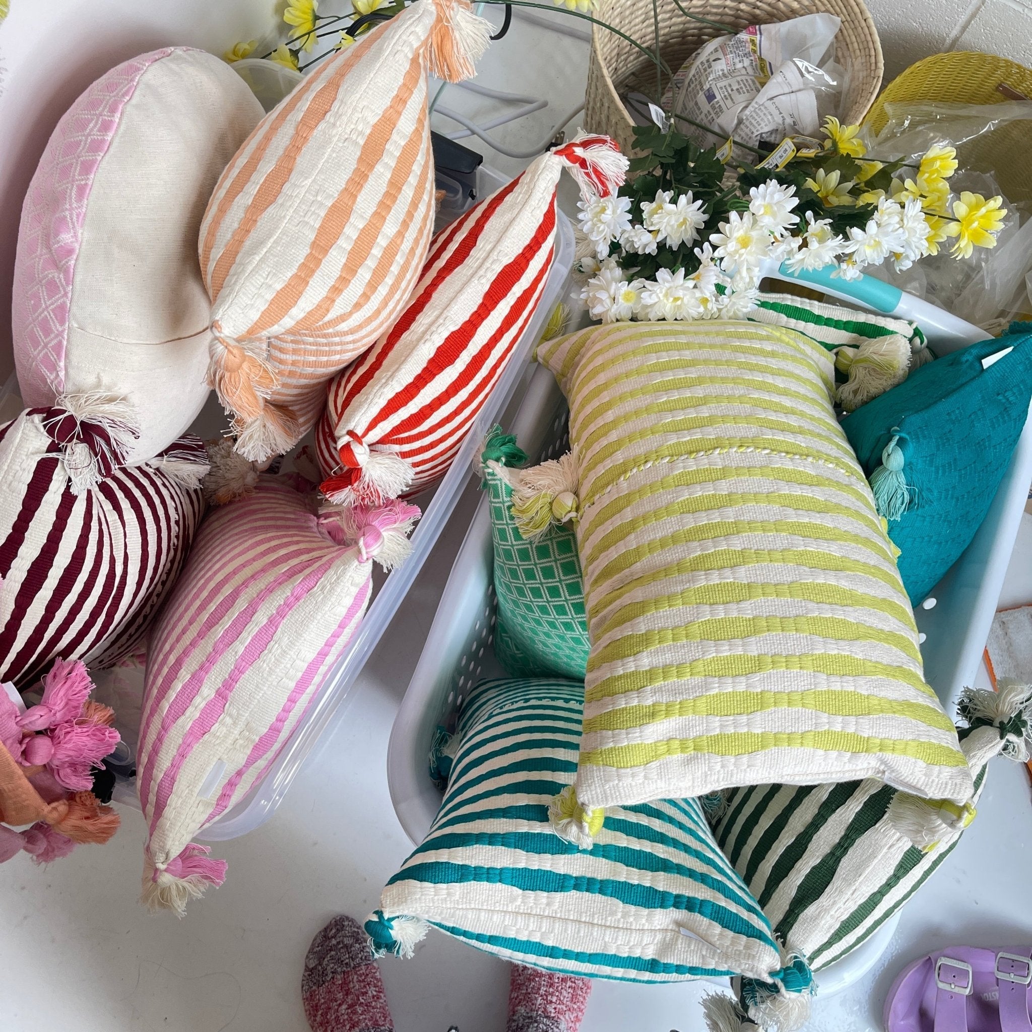 Antigua Pillow - Bubblegum Pink