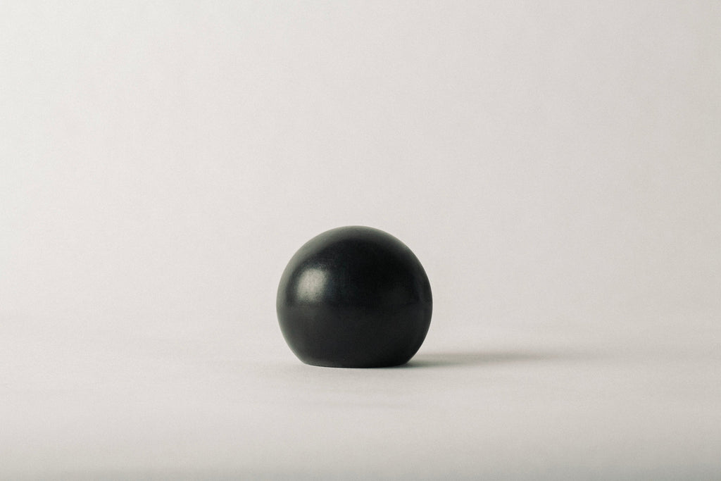 Gardener’s Sphere Soap – Activated Charcoal with Cedar & Lime