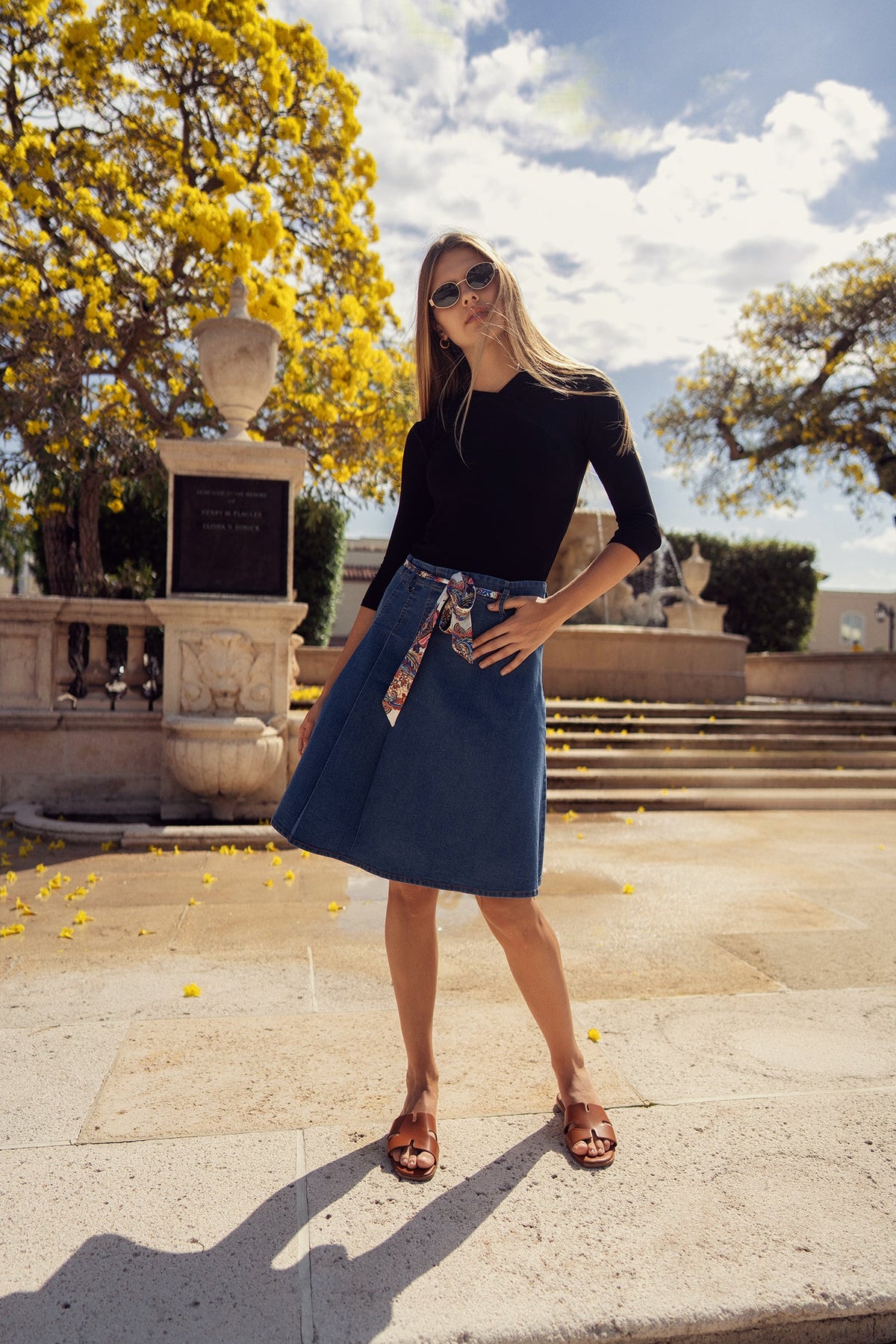 DENIM PLEAT KILT SKIRT WITH TIE