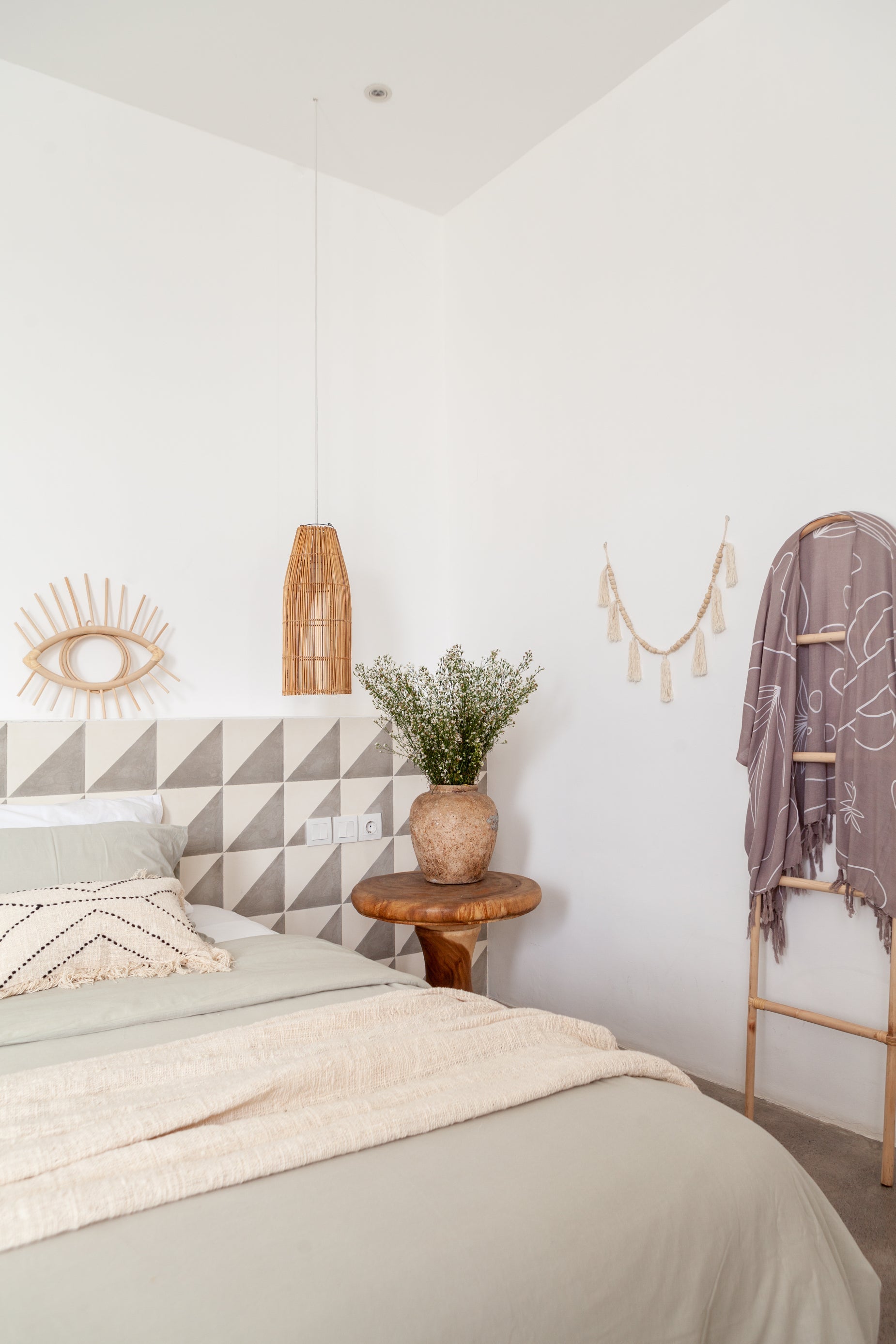 Rattan Eye Decor
