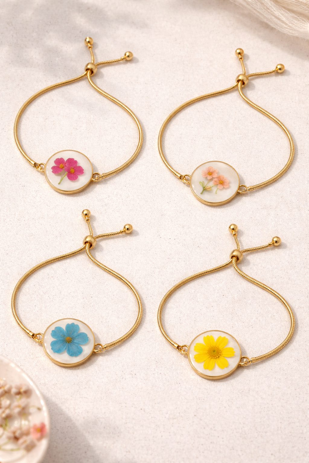 Wildflower Gold Bracelet Large Pendant