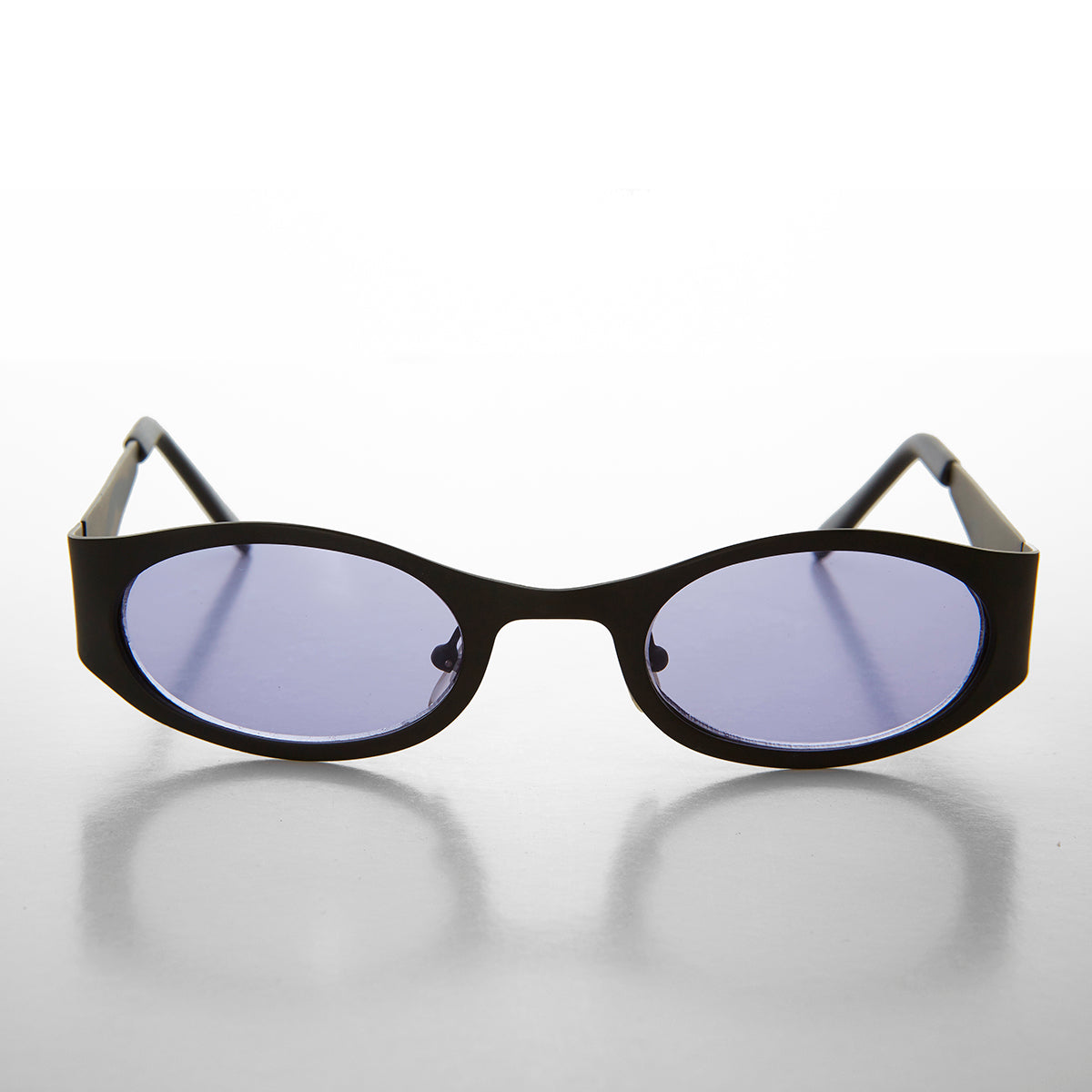 Black Oval 90s Vintage Sunglasses - Zal