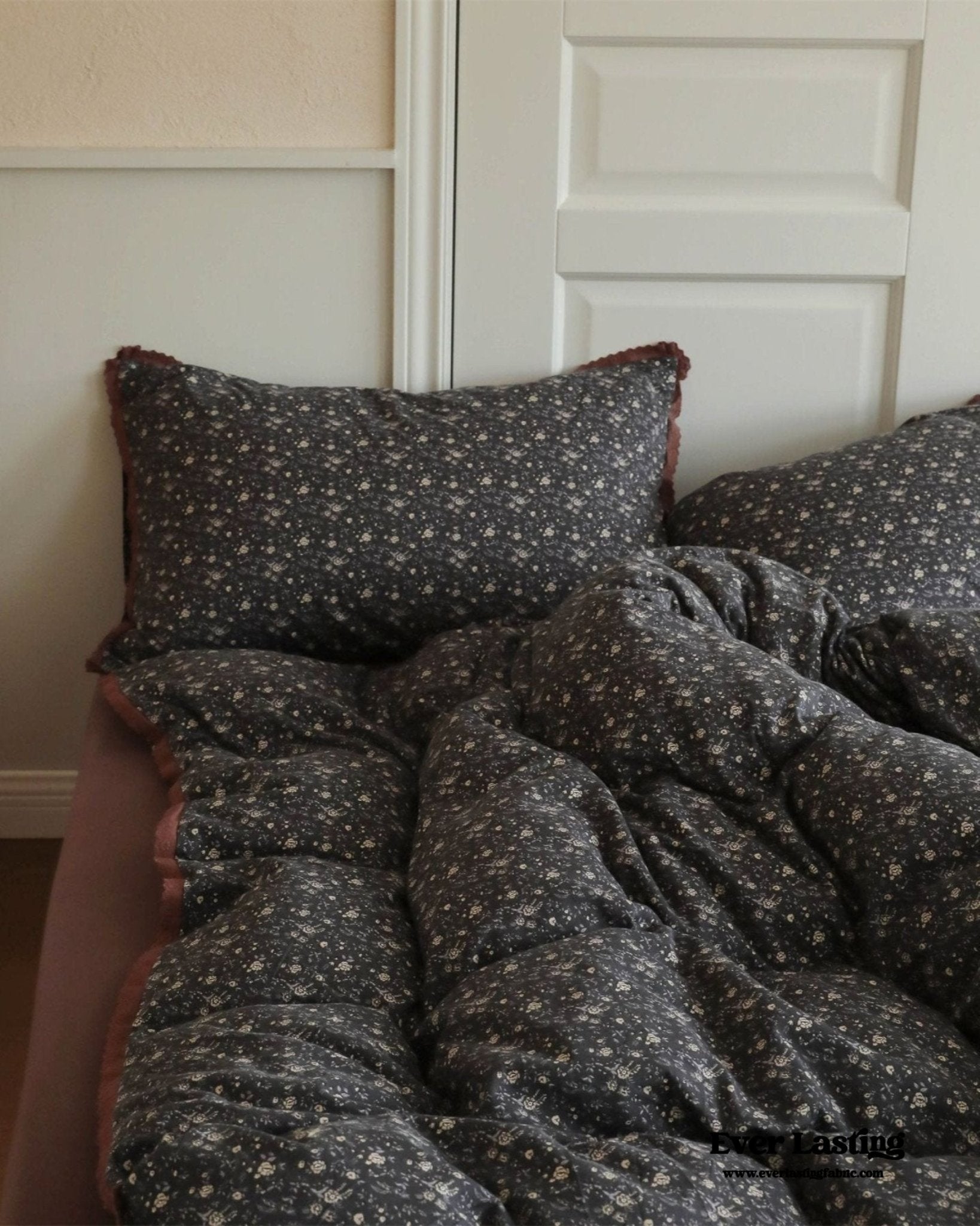 Anaya Rose French Vintage Bedding Set / Black + Brown