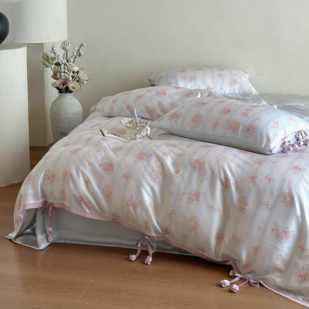 Bianca Floral Ribbon Tied TENCEL™ Bedding Set / Ivory Blue