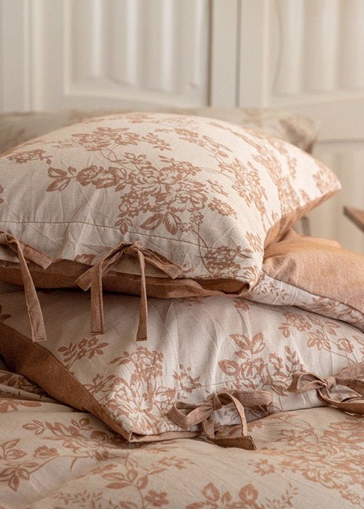 Bonnie Ribbon Bow Tie Floral Bedding Set / Light Gray