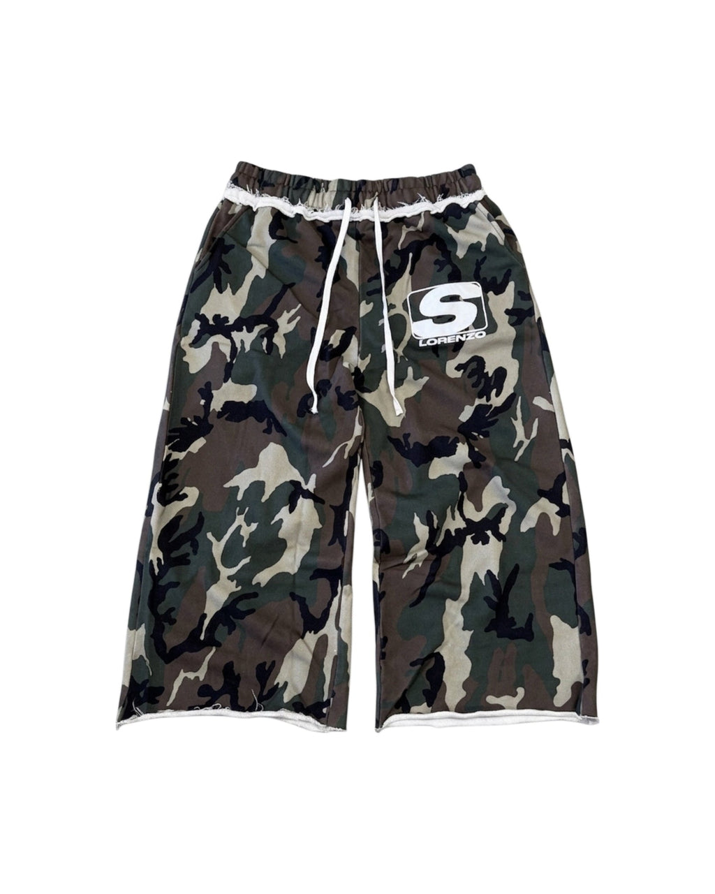 CAMO 3/4 SHORTS