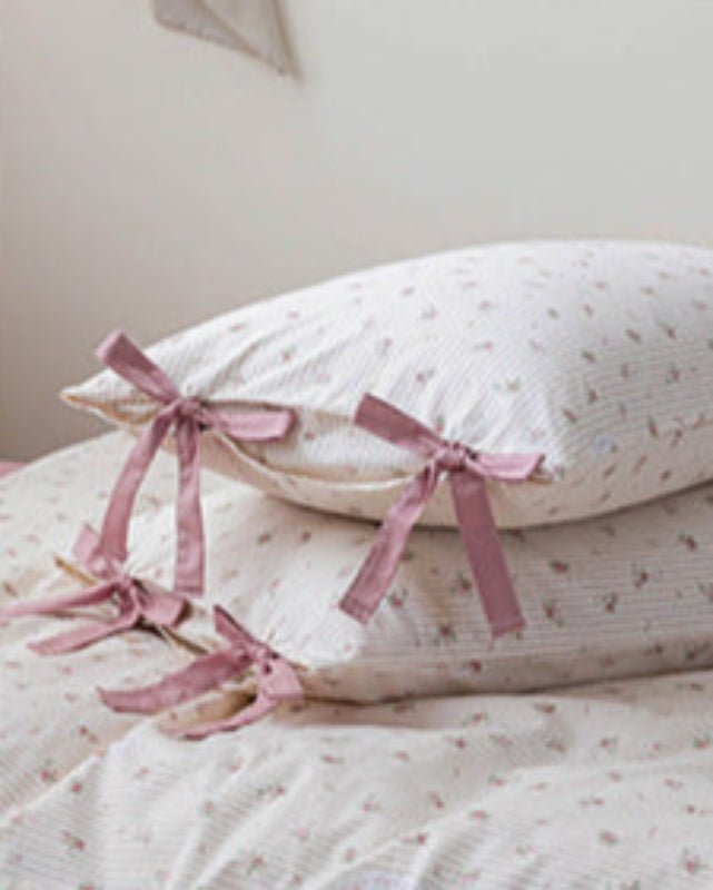 Celia Cottage Ribbon Bow Tie Floral Bedding Set / Pink