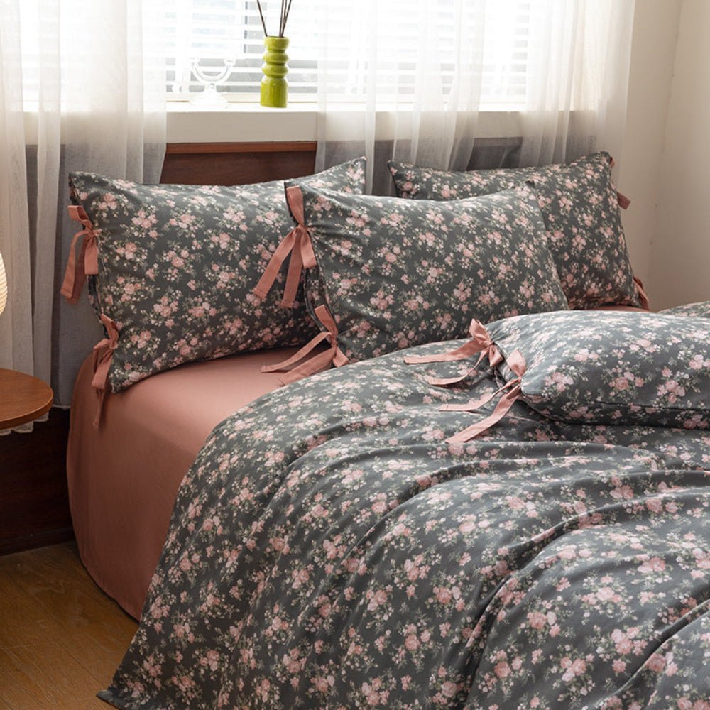 Celia Cottage Ribbon Bow Tie Floral Bedding Set / Rust Pink