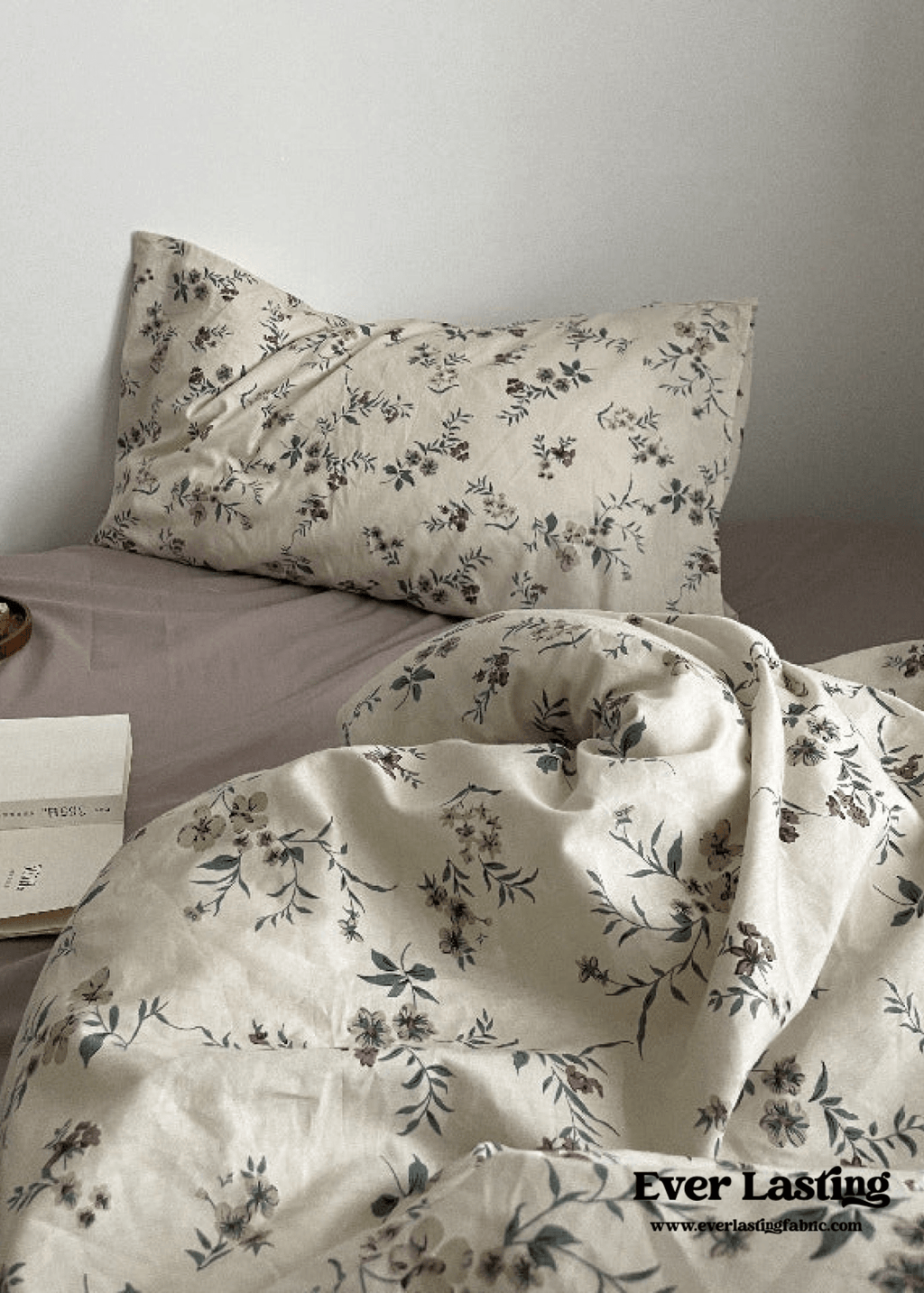 Cottage Floral Bedding Set / Lilac Purple