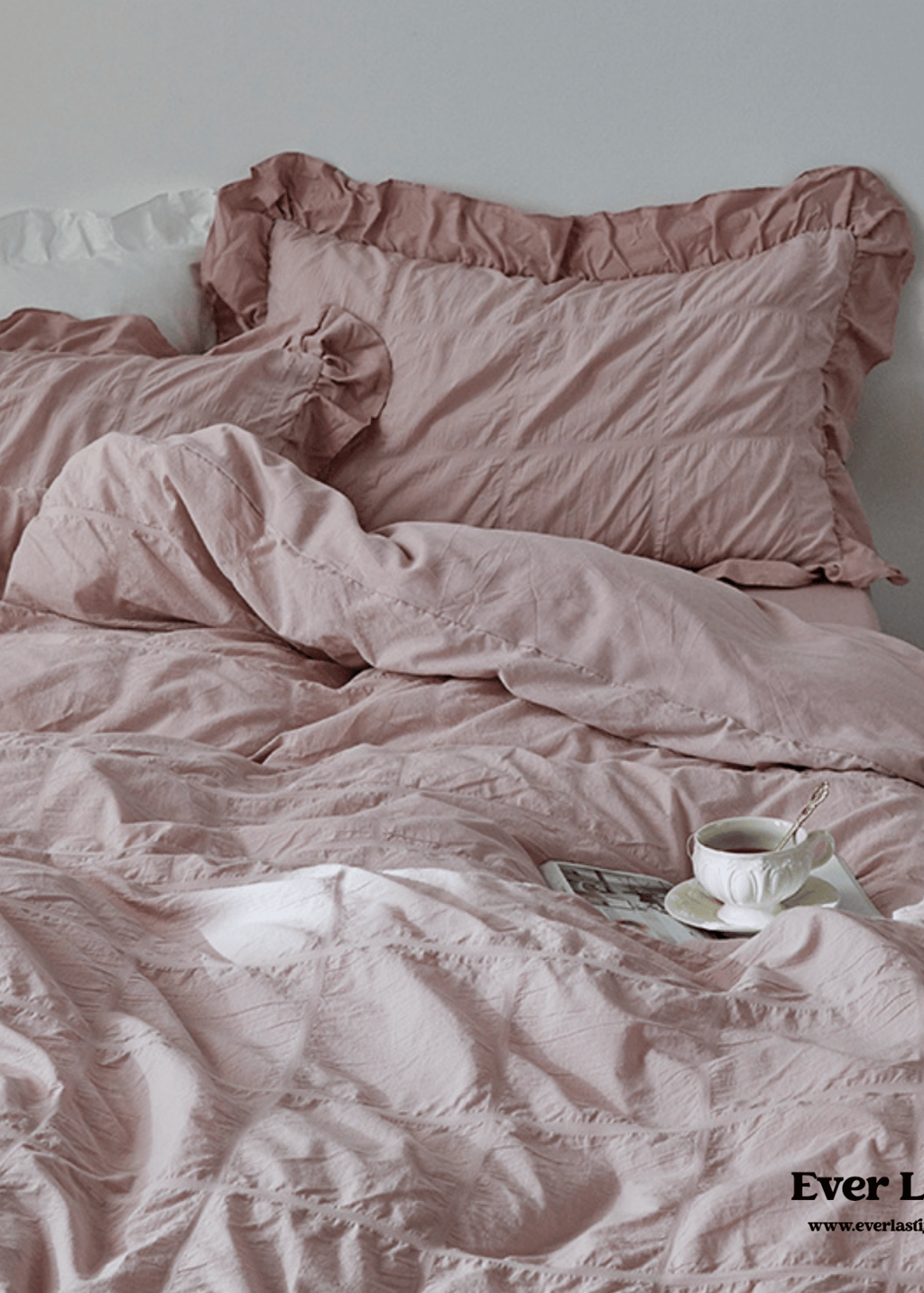 Earth Tone Marshmallow Puff Ruffle Bedding Set / Rust Pink