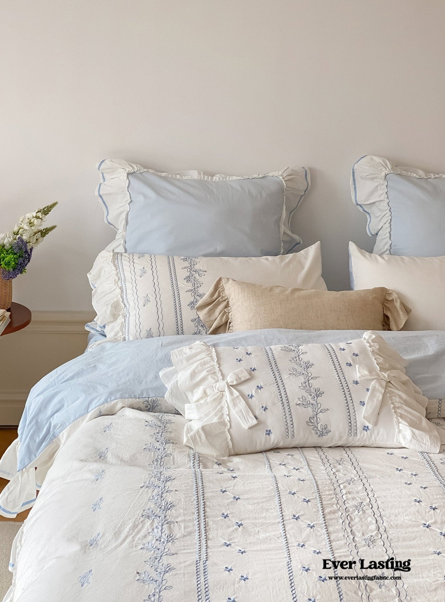 Embroidered French Lace Ruffle Duvet Cover / Pink