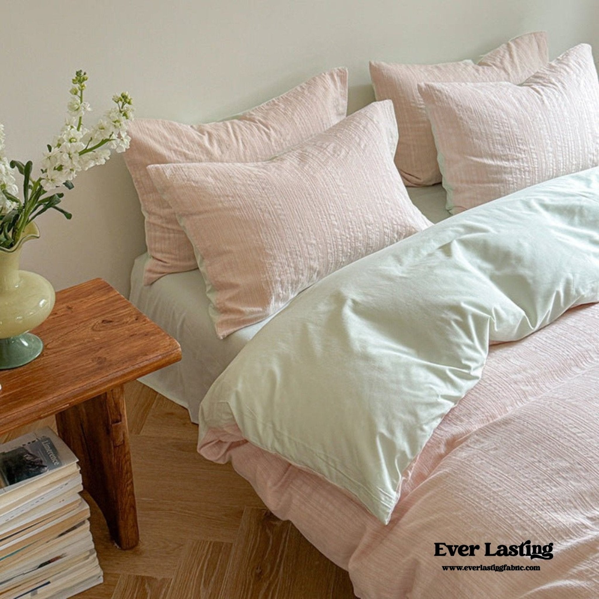 Emma Duo Striped Jacquard Bedding Set / Light Pink