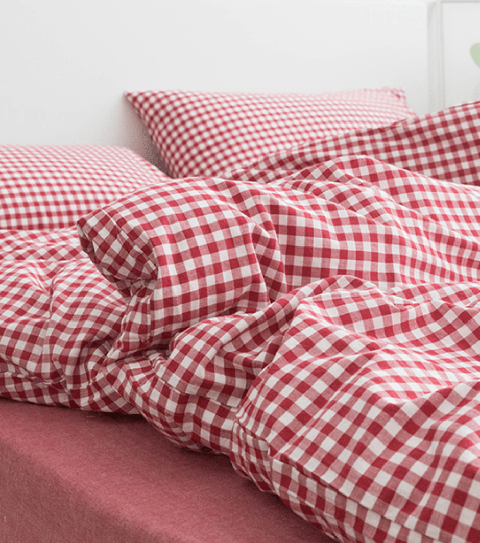 Gingham Bedding Set / Red