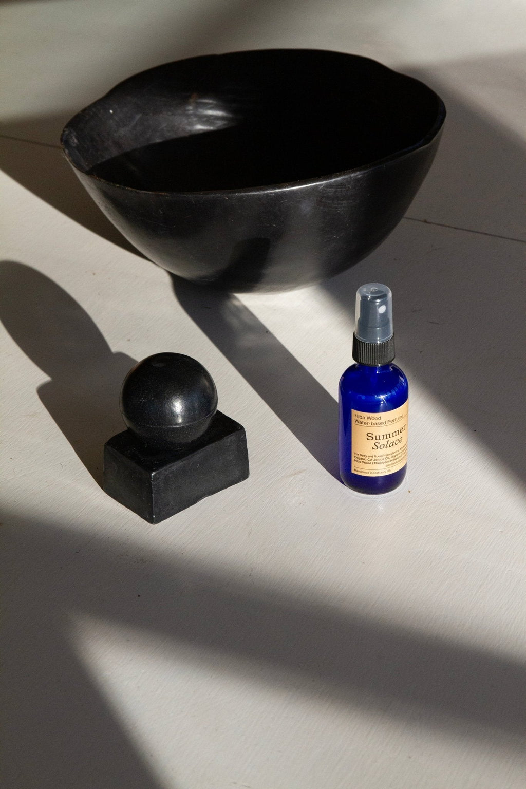 Hiba Wood & Red Cedar Leaf – Grounding Perfume Mist (Water-Based)