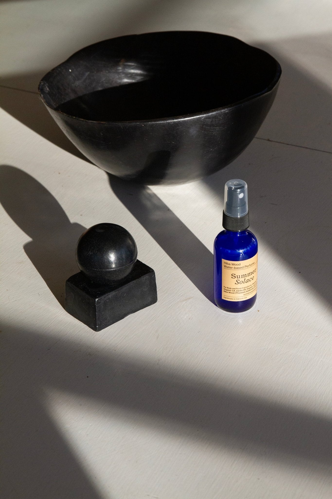 Hiba Wood & Red Cedar Leaf – Grounding Perfume Mist (Water-Based)
