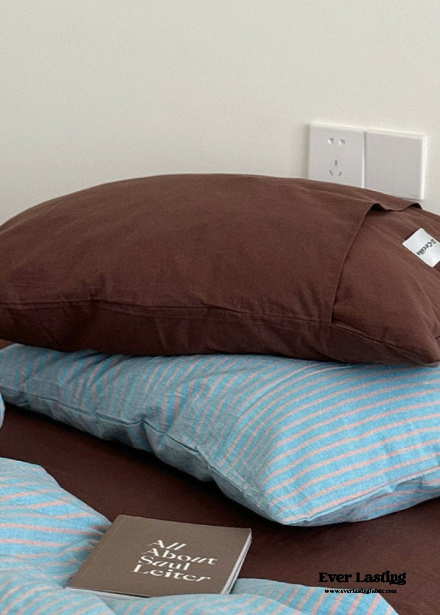 James Striped Bedding Set / Purple