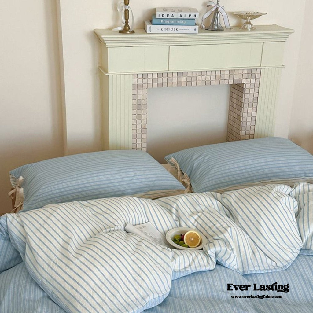 Josie Bow Tied Striped Bedding Set / Cream