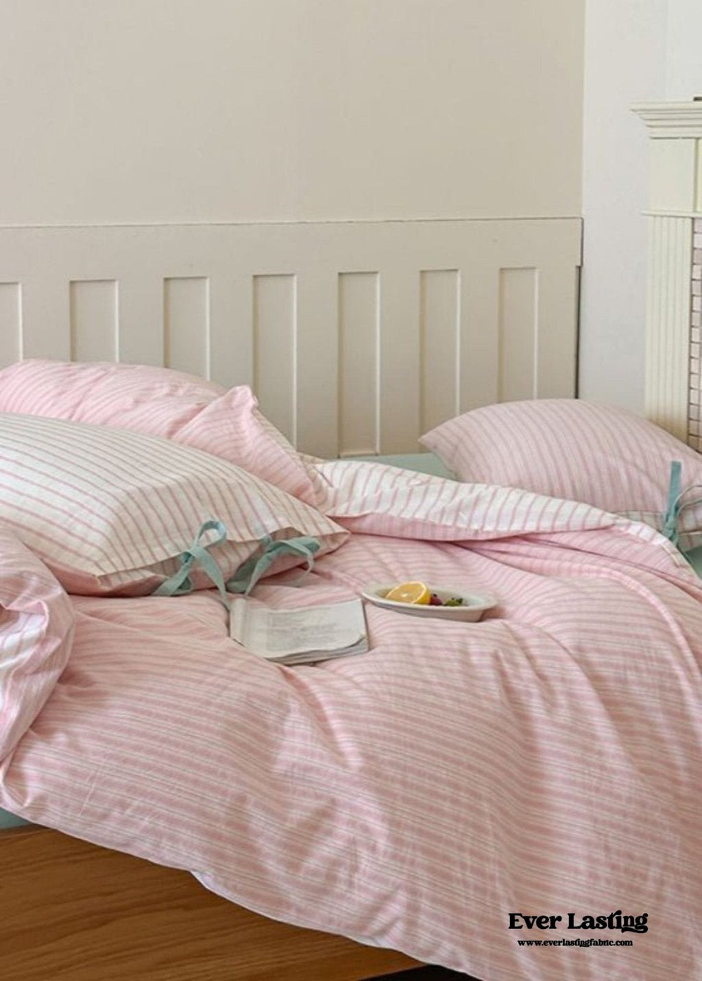 Josie Bow Tied Striped Bedding Set / Cream