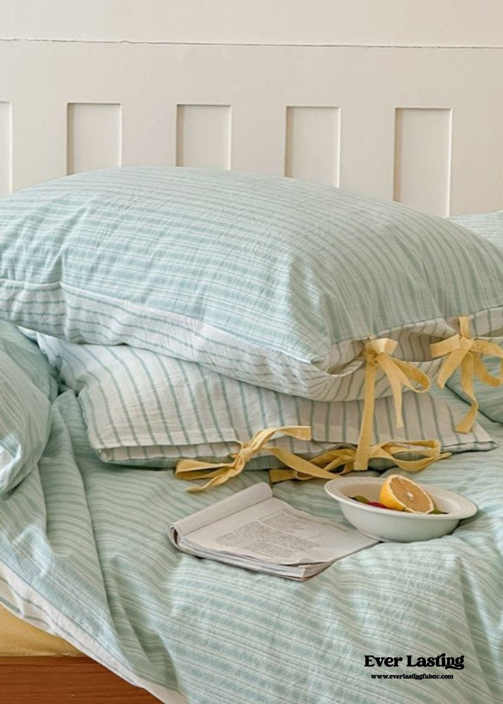 Josie Bow Tied Striped Bedding Set / Cream