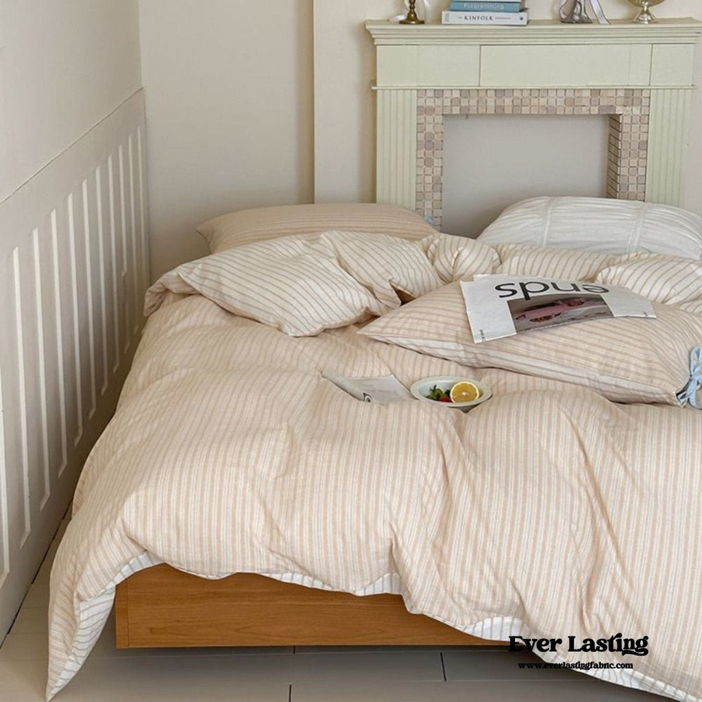 Josie Bow Tied Striped Bedding Set / Gray