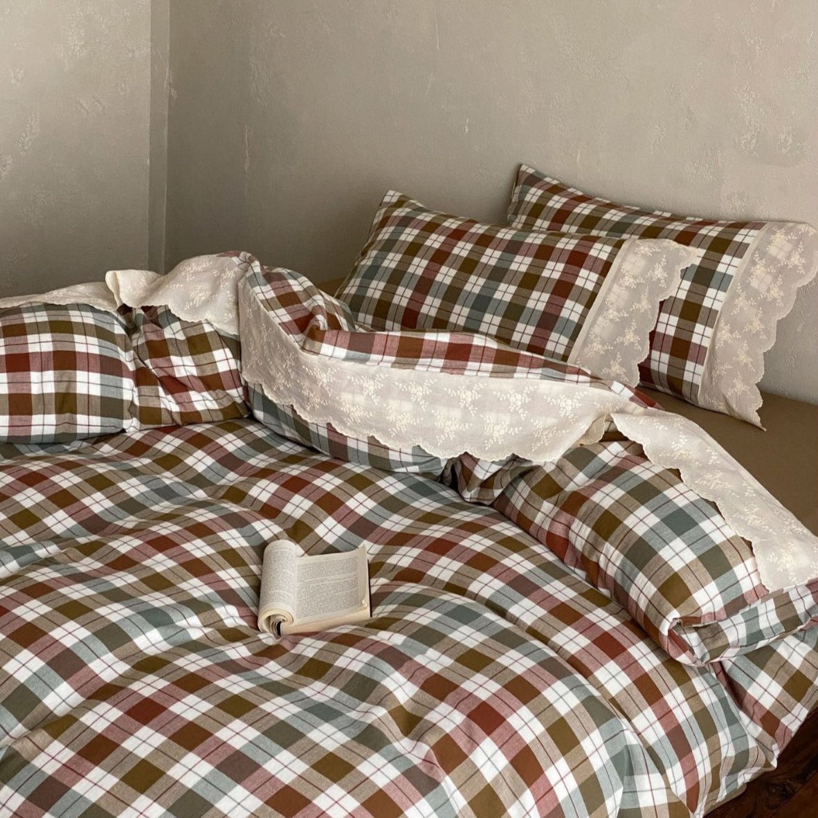 June Lace Double Gauze Gingham Bedding Set / Blue