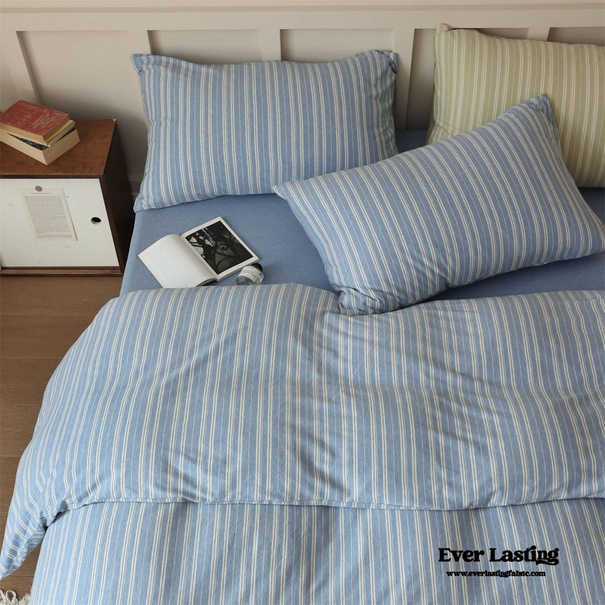 Leo Striped Jersey Knit Cotton Bedding Set / Blue