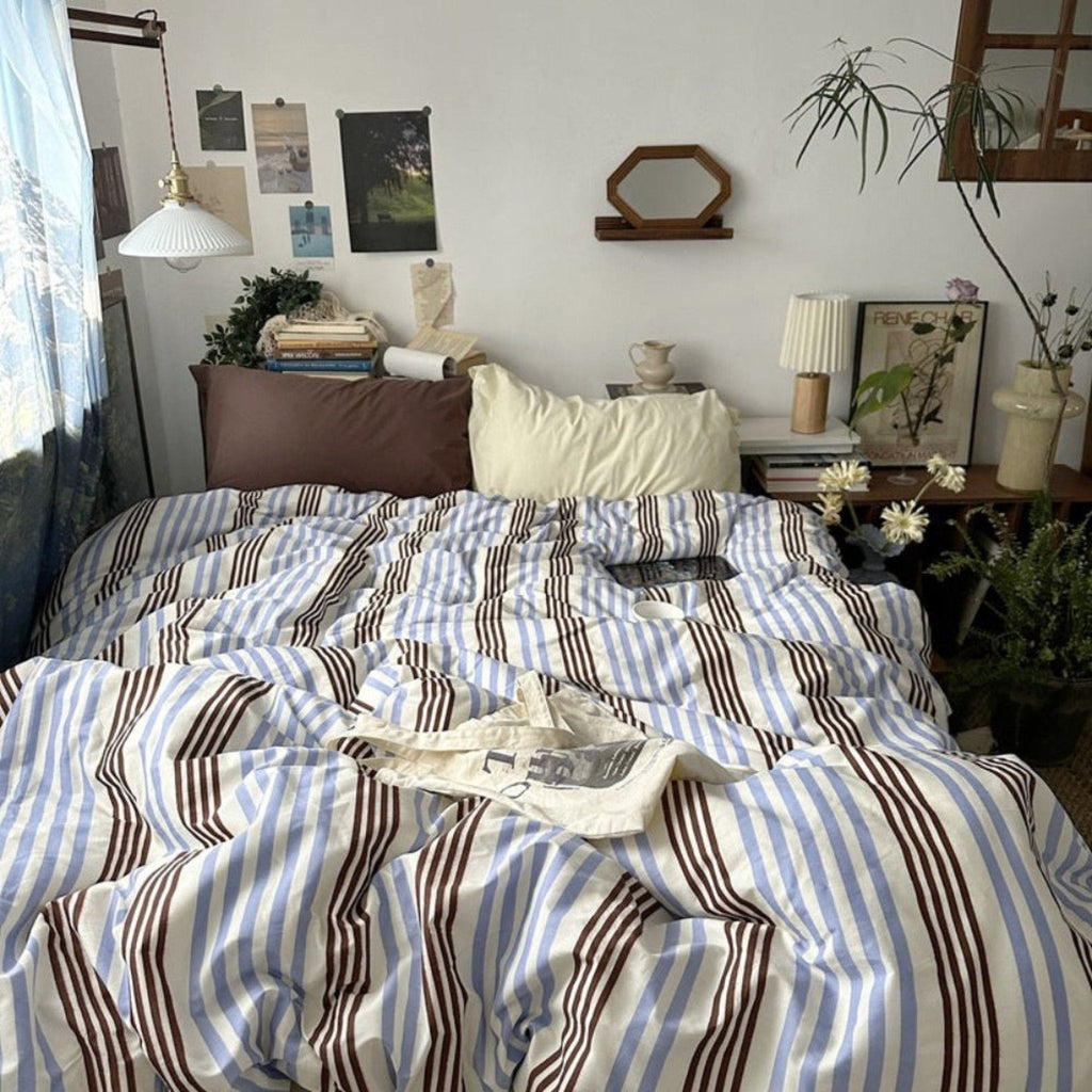 Liam Striped Bedding Set / Pink