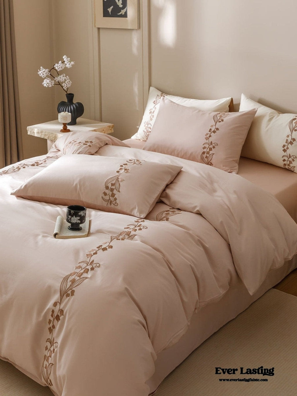Lily of the Valley Embroidered Silky Bedding Set / Purple