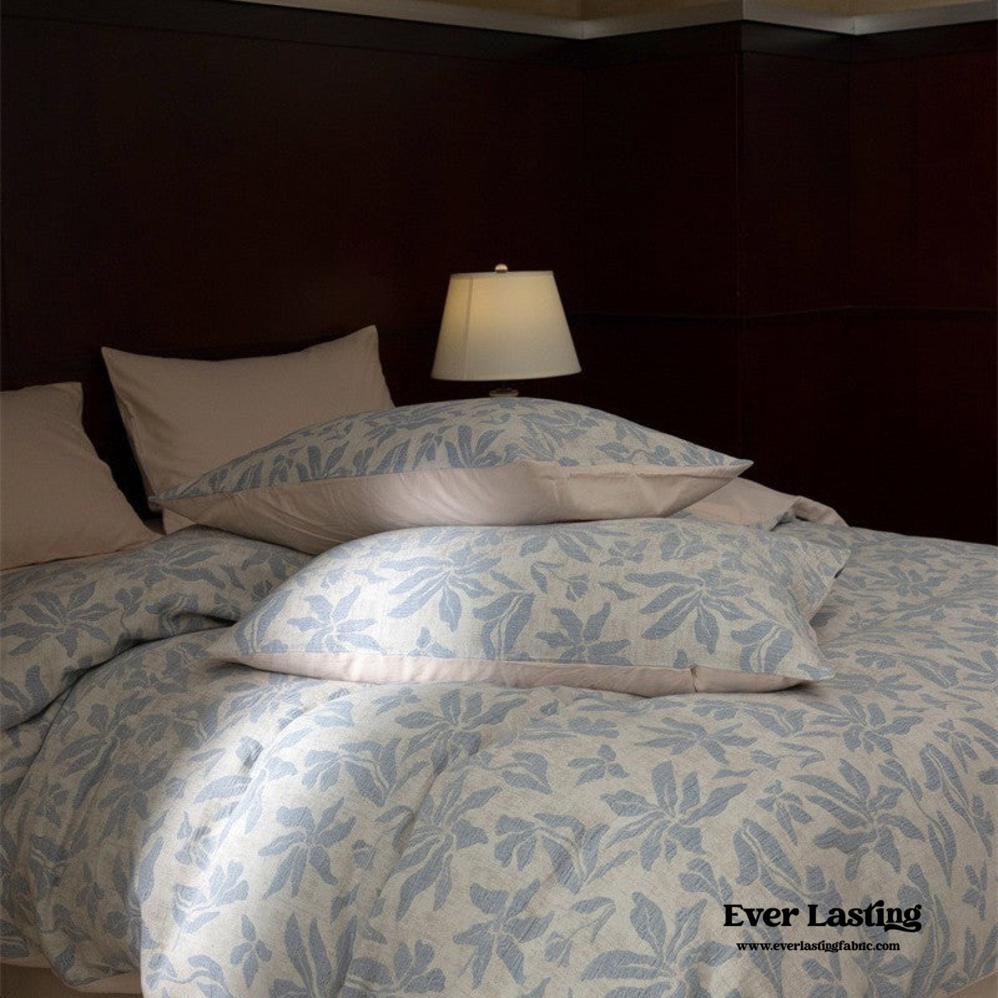Lucien Silky Vintage Jacquard Bedding Set / Blue