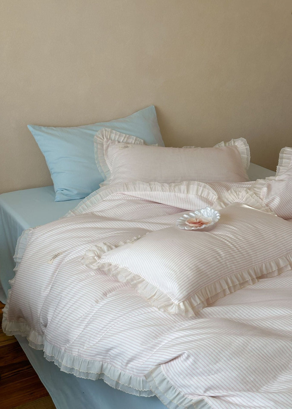 Mabel Lace Double Gauze Striped Bedding Set / Blue