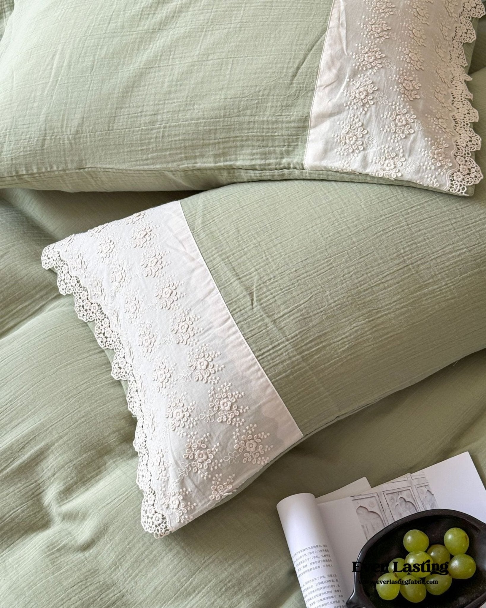Margaux Lace Double Gauze Bedding Set / Beige Brown