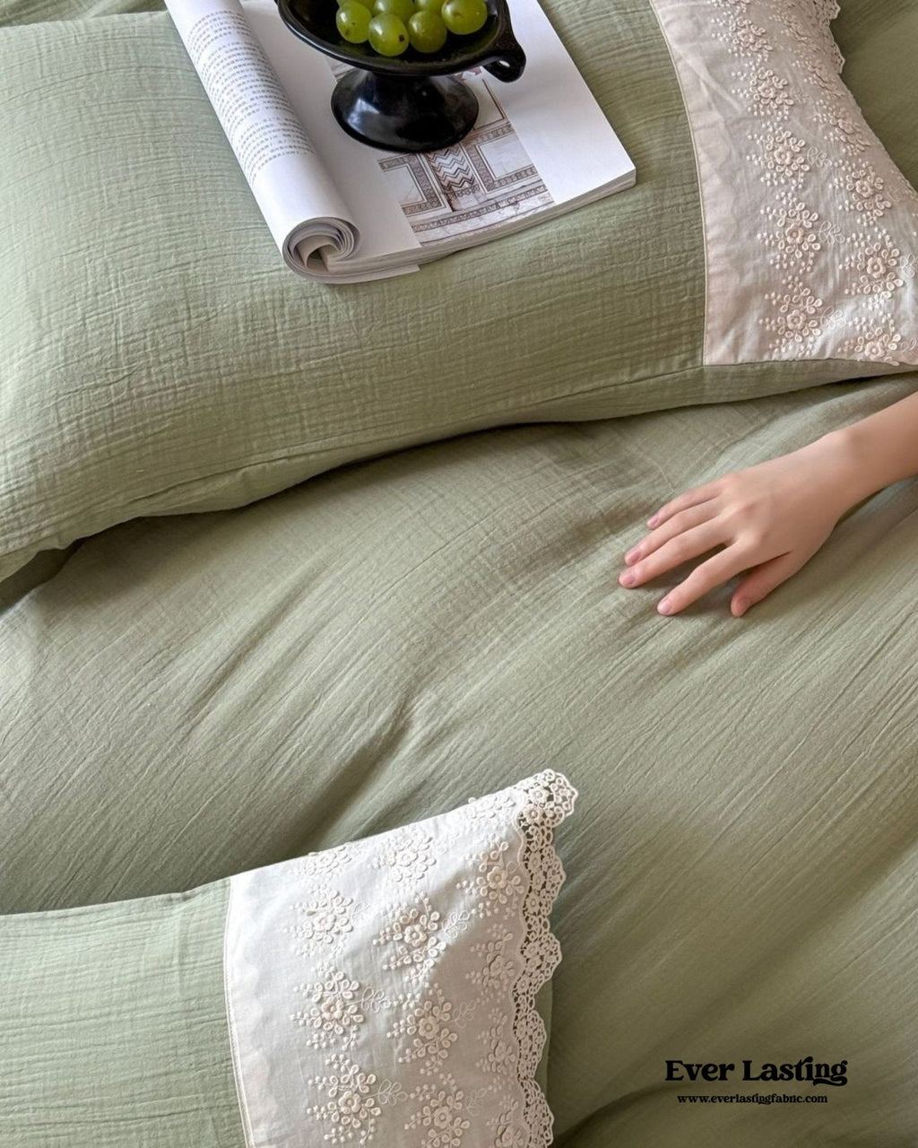 Margaux Lace Double Gauze Bedding Set / Sage Green