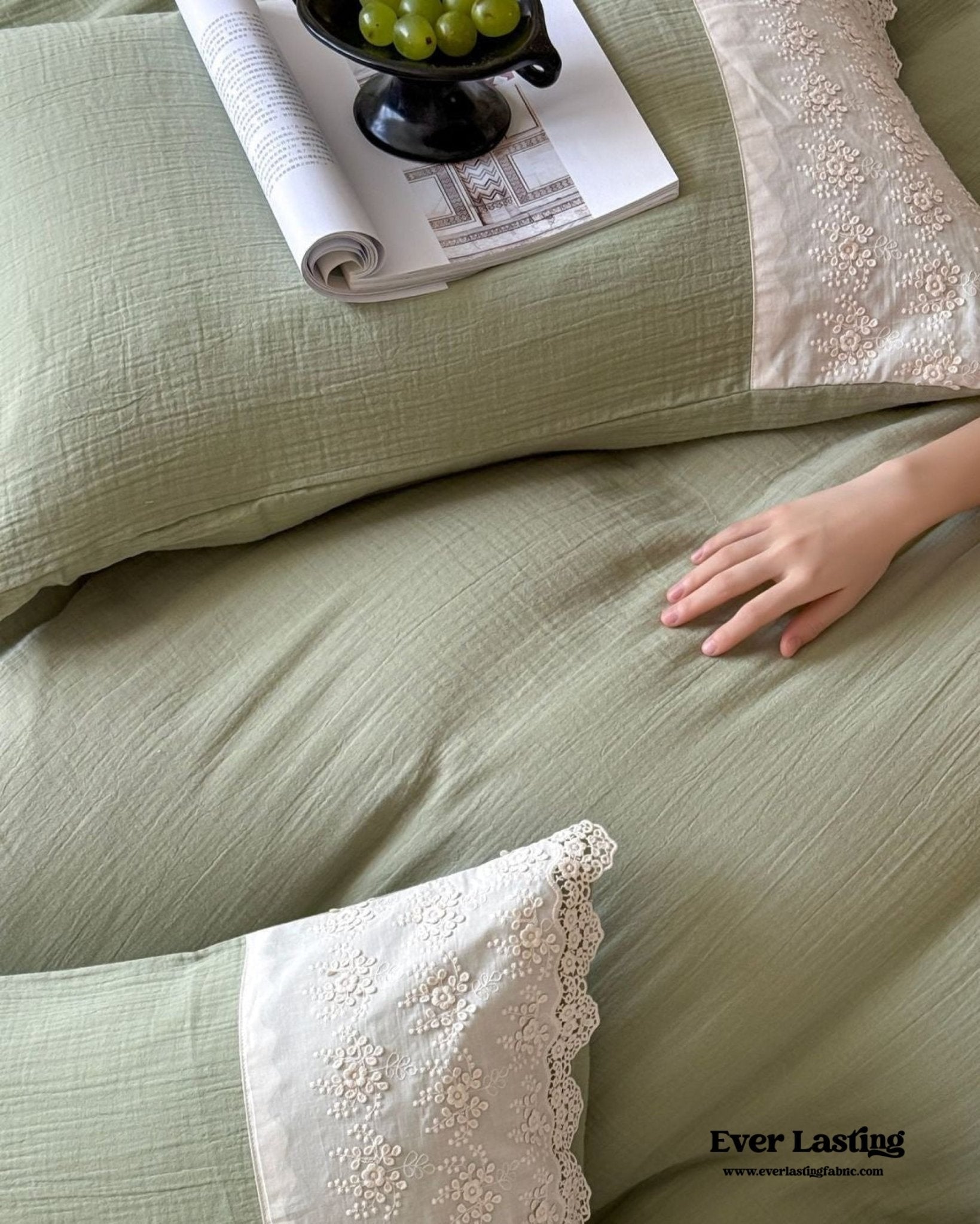 Margaux Lace Double Gauze Bedding Set / Sage Green