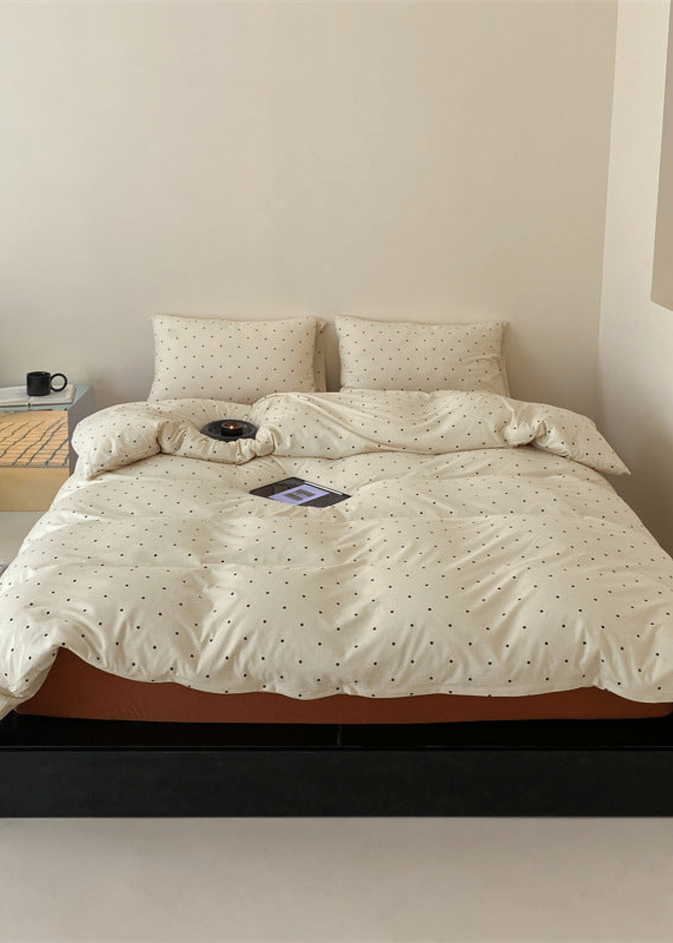 Mini Polka Dot Jersey Knit Bedding Set / Black + Pink