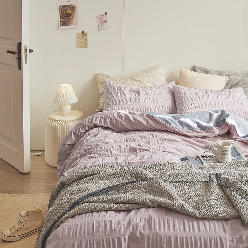 Minimal Bubble Textured Bedding Set / White