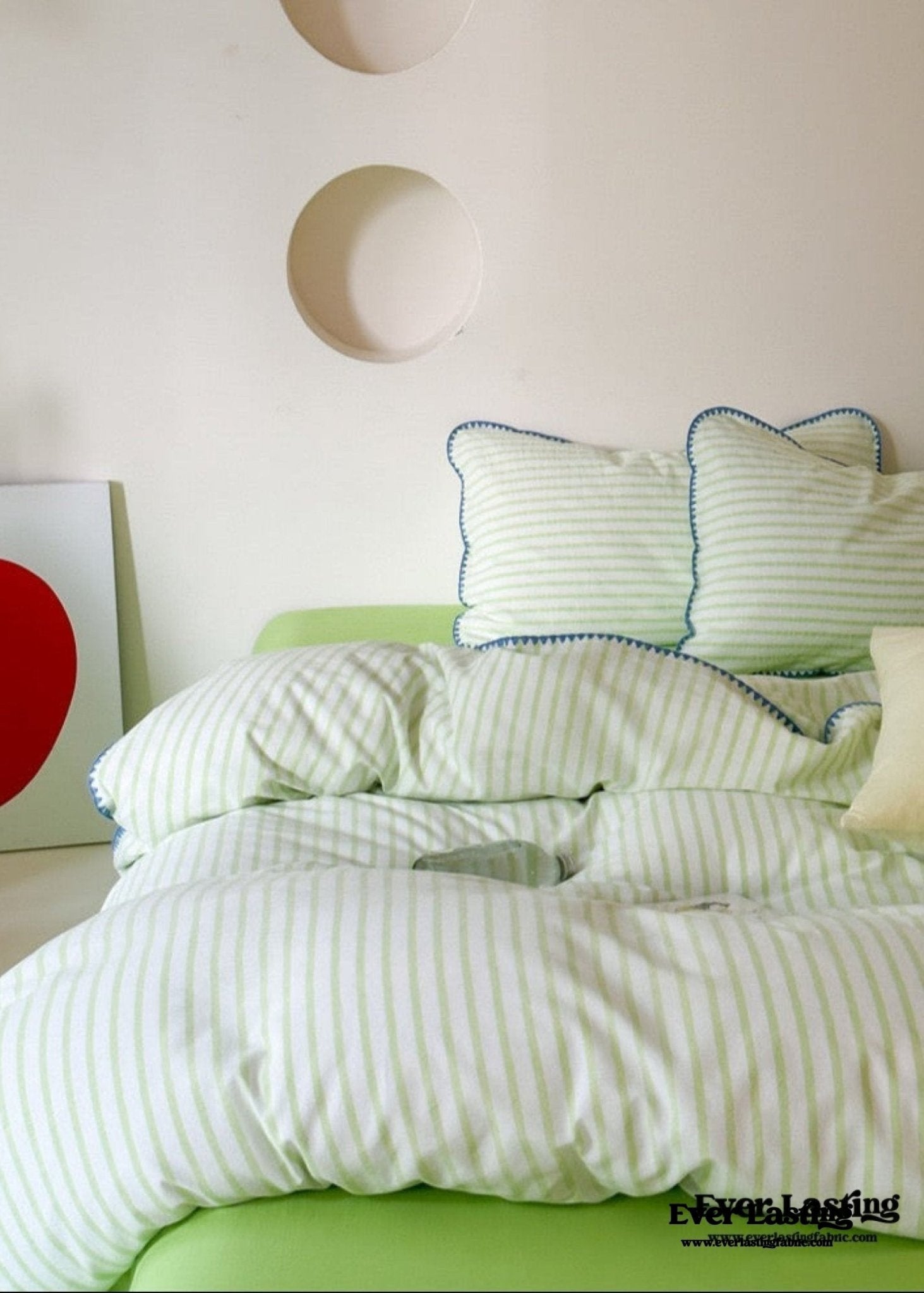 Pepper Candy Stripe Bedding Set / Fuchsia