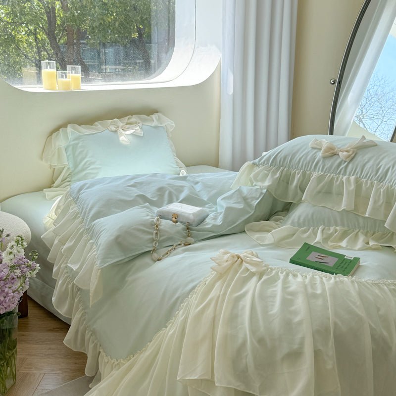 Ribbon Bow Airy Lace Bedding Set / Cream White