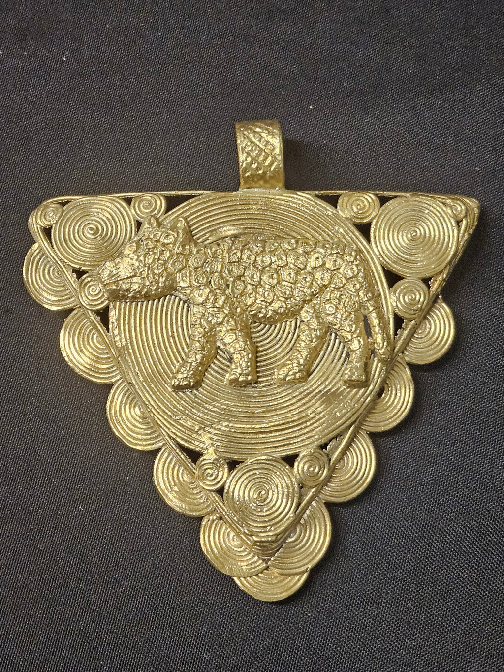 African Brass Leopard Pendant with Adinkrahene Symbol – Ghana