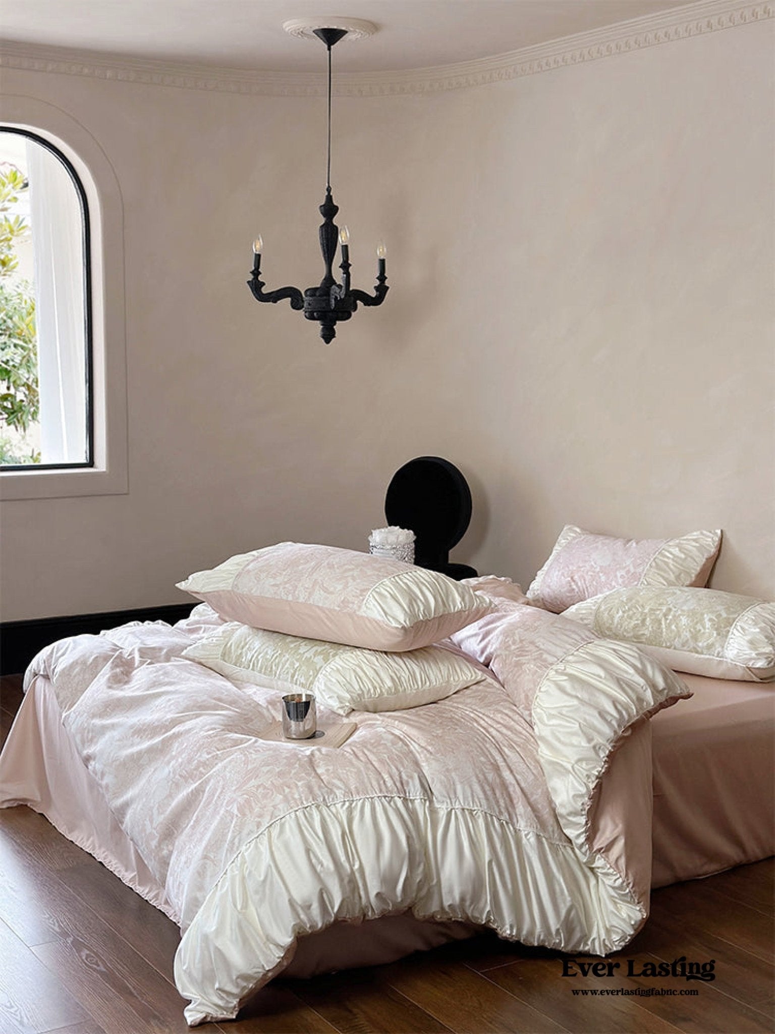 Royal Floral Ruffle Bedding Set / Green