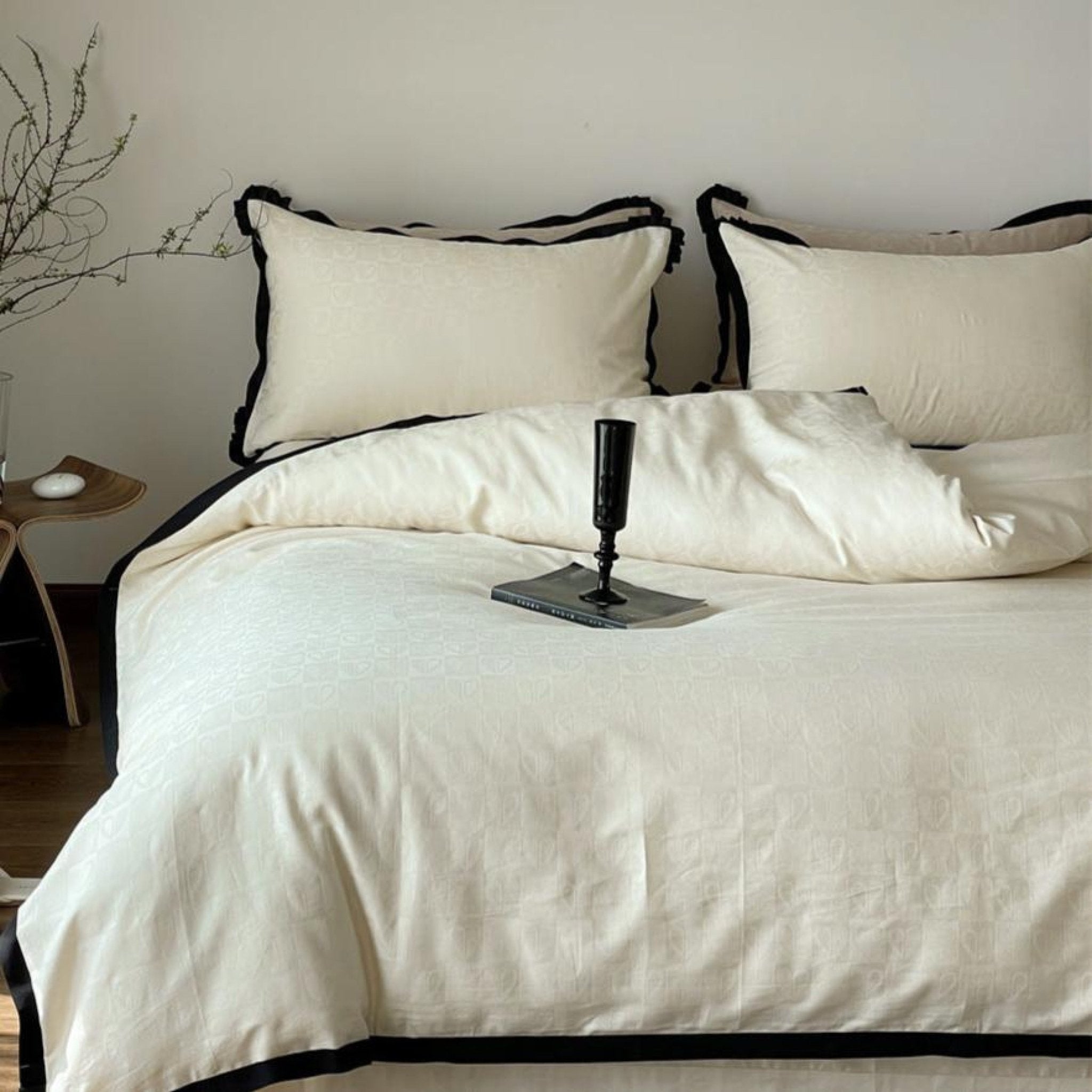 Silky Luxury Heart Textured Bedding Set / Beige